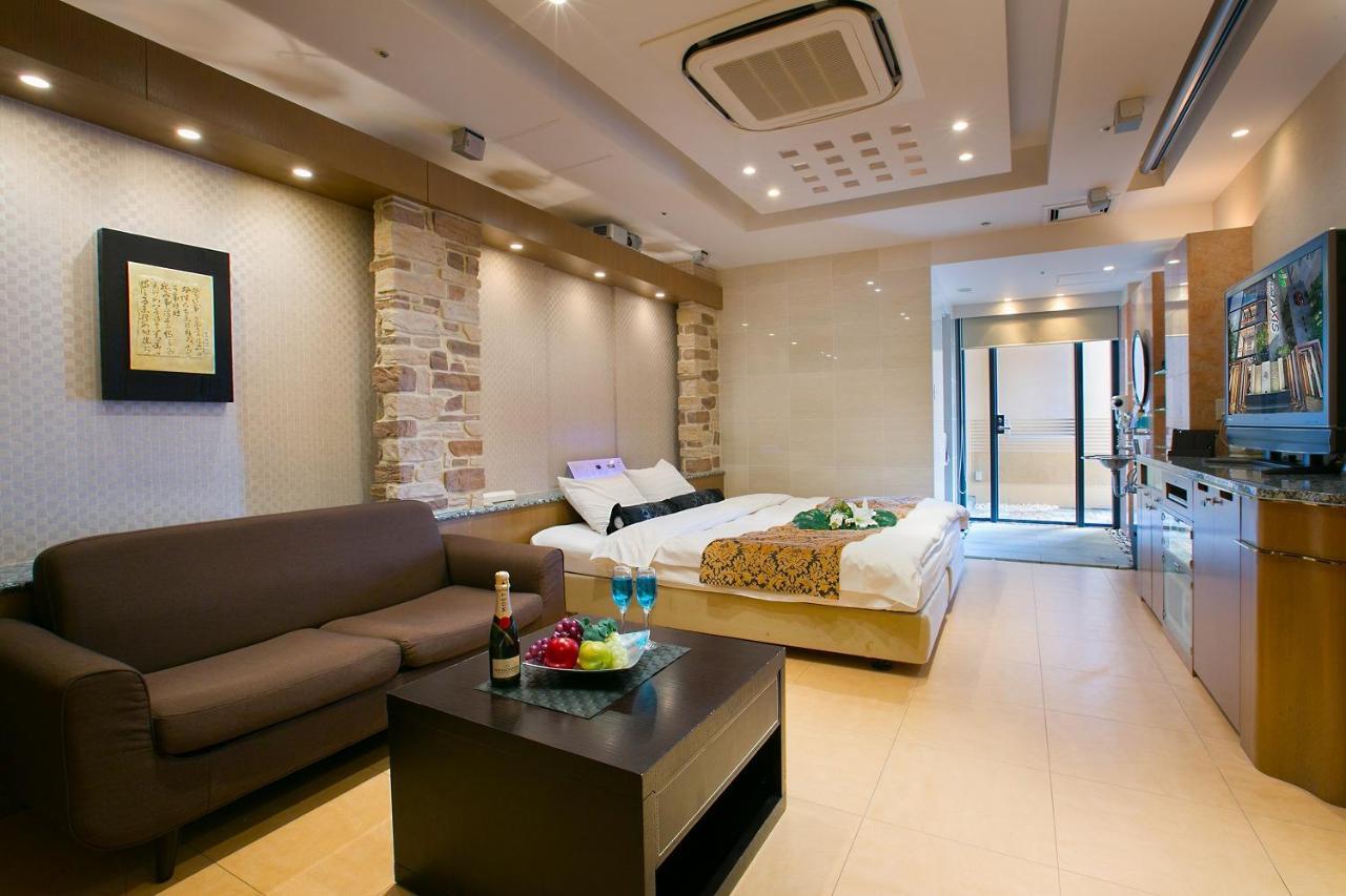 Hotel Axis -アクシス- (Adults Only) Οσάκα Εξωτερικό φωτογραφία