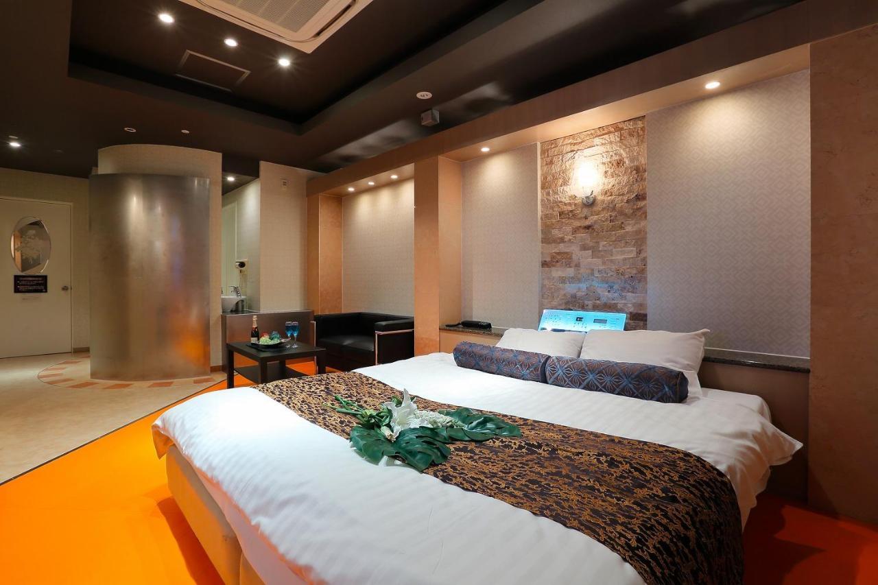 Hotel Axis -アクシス- (Adults Only) Οσάκα Εξωτερικό φωτογραφία