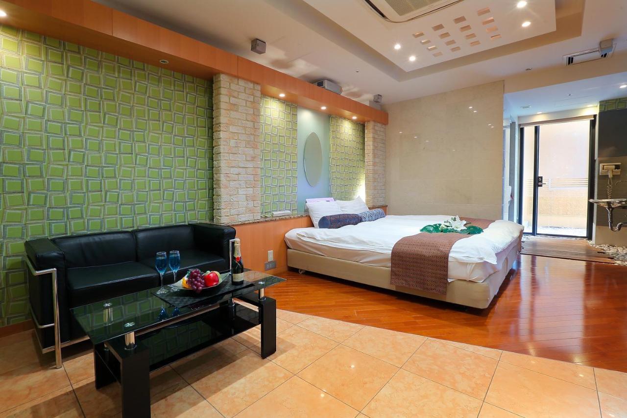 Hotel Axis -アクシス- (Adults Only) Οσάκα Εξωτερικό φωτογραφία
