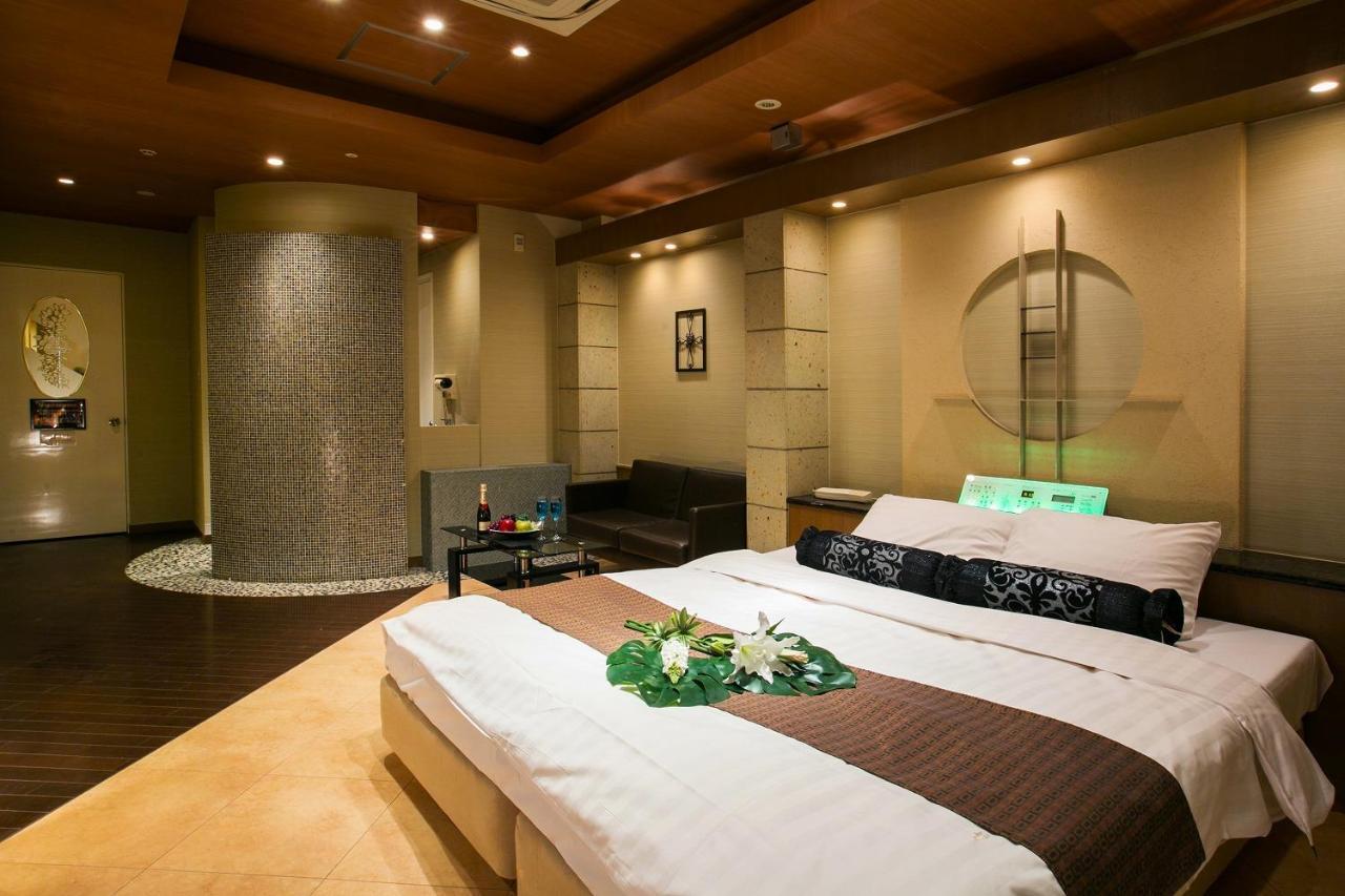 Hotel Axis -アクシス- (Adults Only) Οσάκα Εξωτερικό φωτογραφία