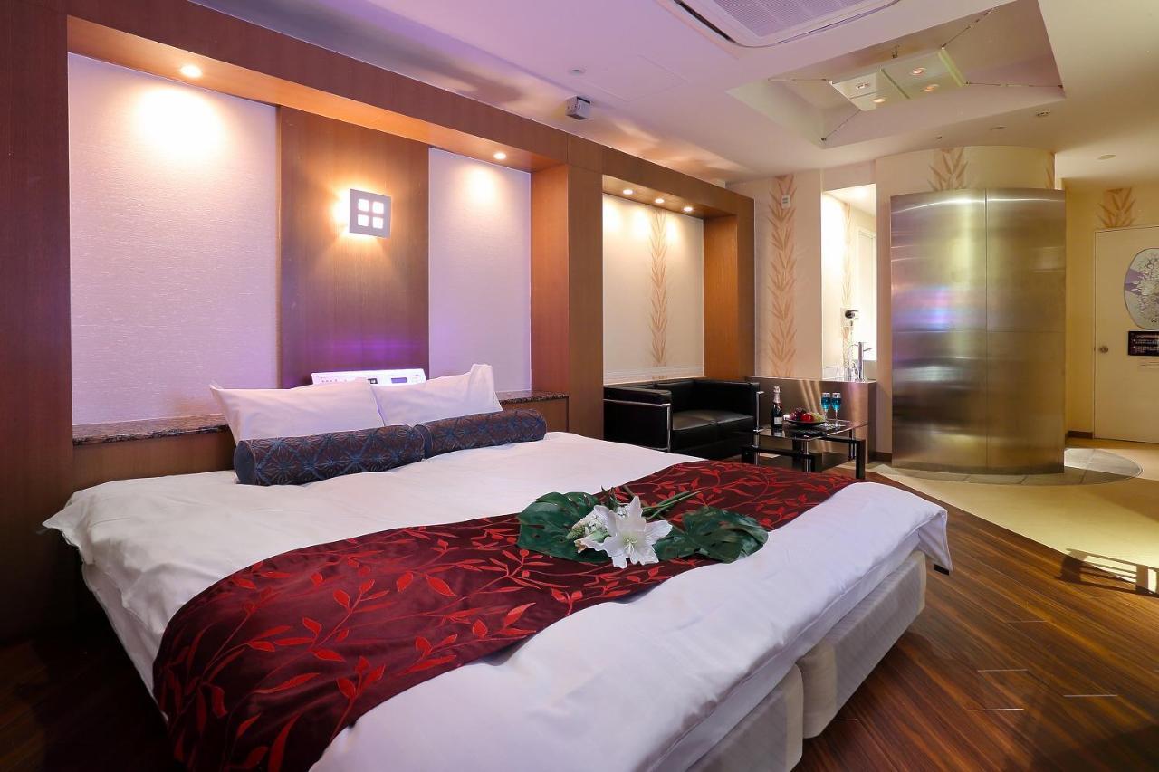 Hotel Axis -アクシス- (Adults Only) Οσάκα Εξωτερικό φωτογραφία
